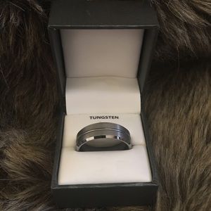 Men’s Tungsten 12mm Hanover titanium wedding band
